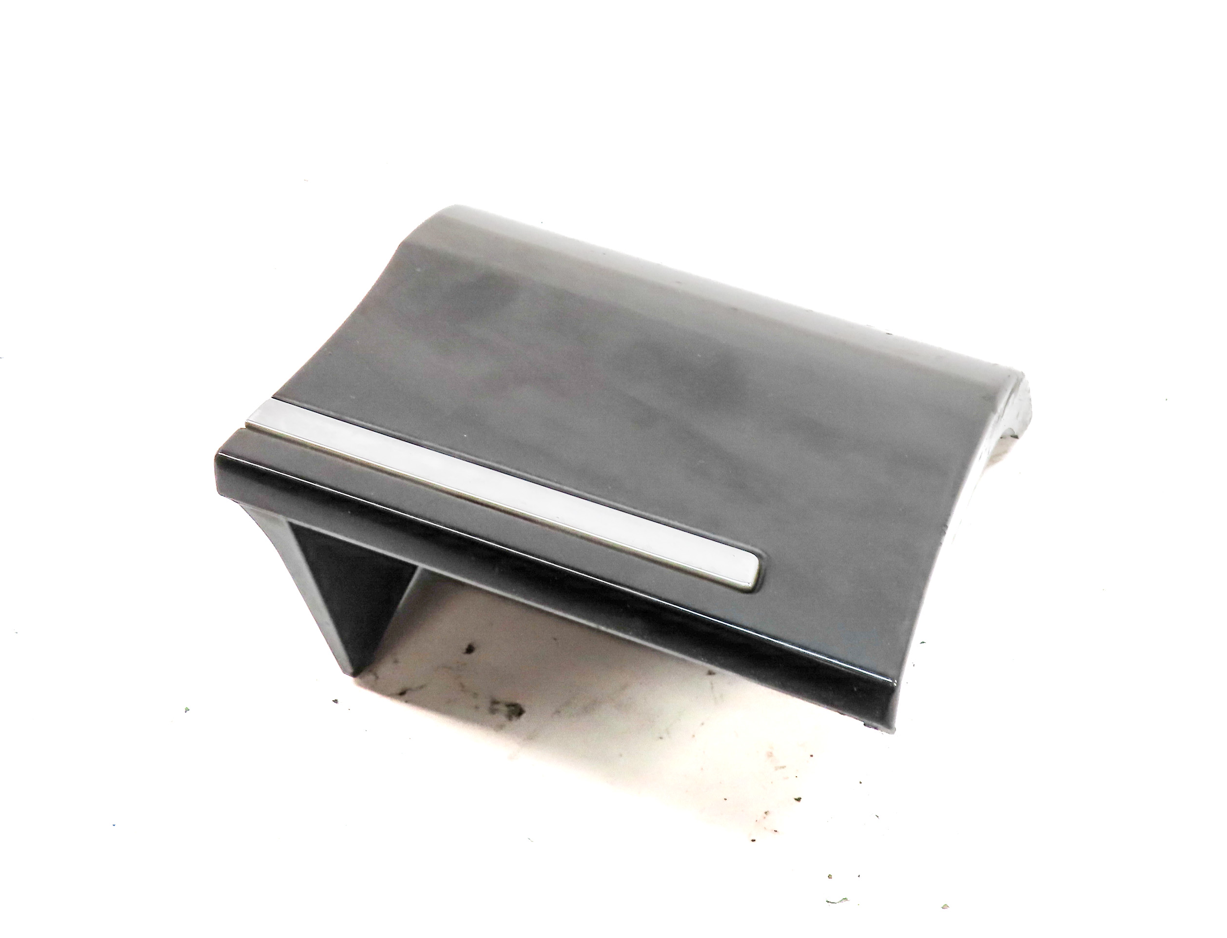 2011 AUDI Q7 (4L) FRONT LEFT DRIVER LOWER FENDER TRIM MOULDING (Black) — exact item pictured